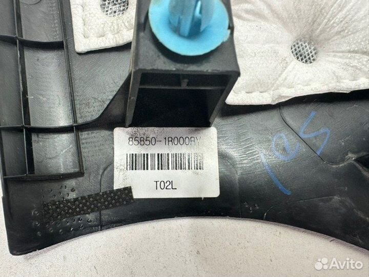 Накладка стойки кузова задняя левая Hyundai