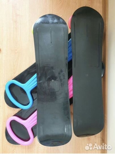 Снегокат с ручкой. Снежный самокат