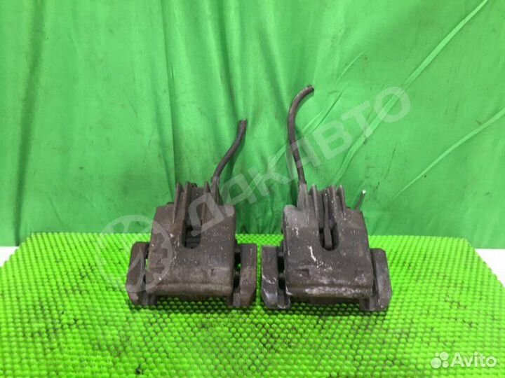 Суппорт тормозной задний левый Bmw 5 E60