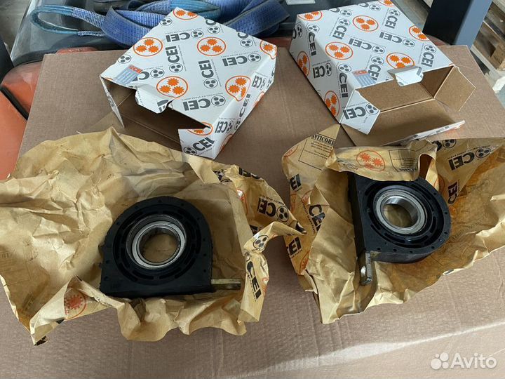 Подшипник подвесной карданного вала Iveco