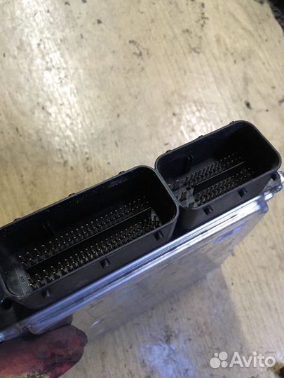 Эбу 0281012190 BMW E60 2.5d