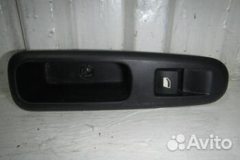 Кнопка стеклоподъемника