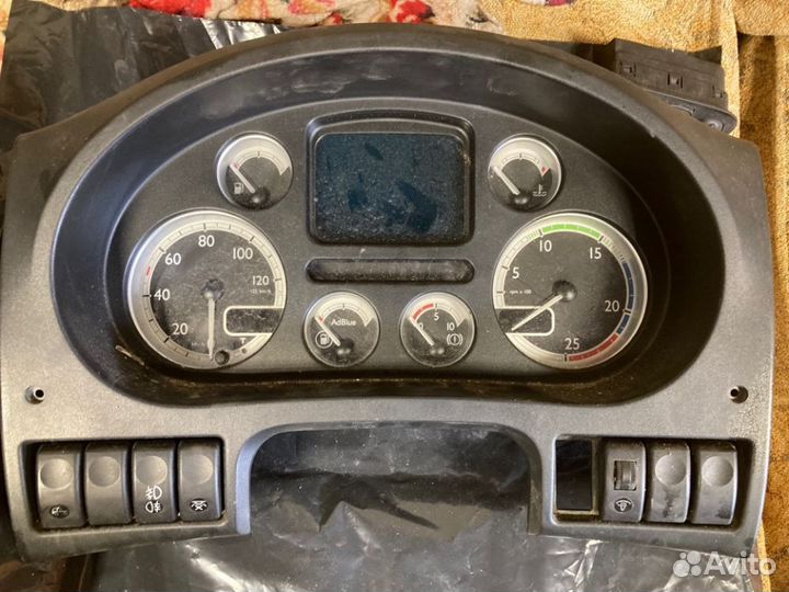 Комбинация приборов DAF XF 105. 1845906