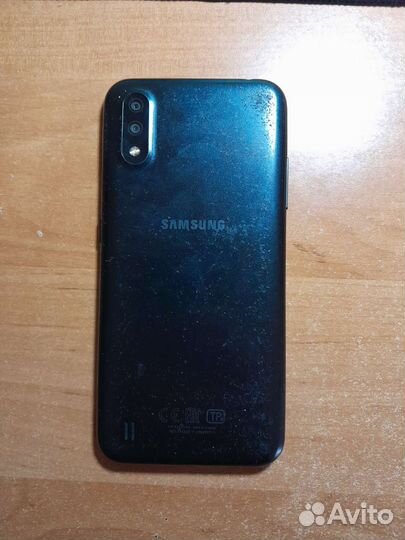 Телефон samsung A01