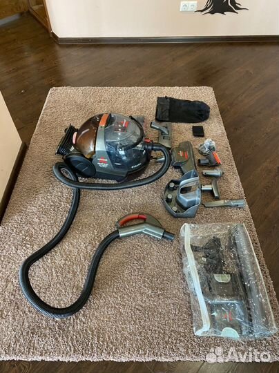 Моющий пылесос Bissell