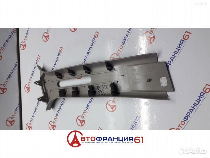 Обшивка центральной стойки, 8200732342 renault dus