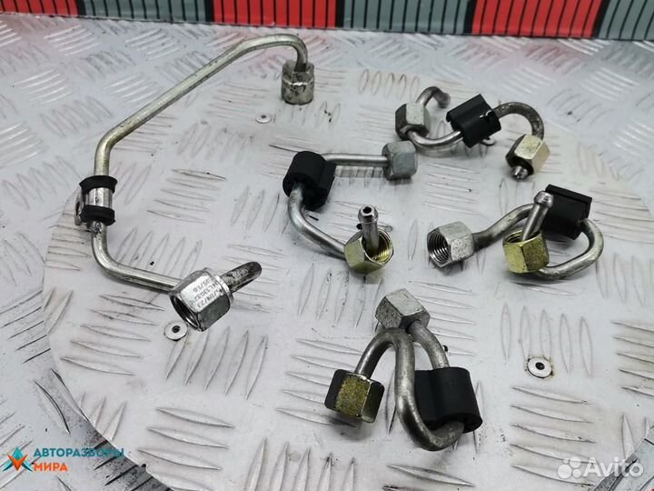 Трубка топливная Audi A5 8T рест. 2015