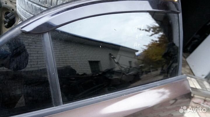 Стекло двери левое правое Volkswagen Jetta 6