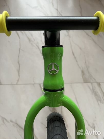 Беговел Mercedes-Benz