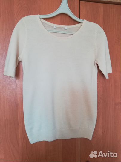 Джемпер uniqlo, молочного цвета, шерсть мериноса
