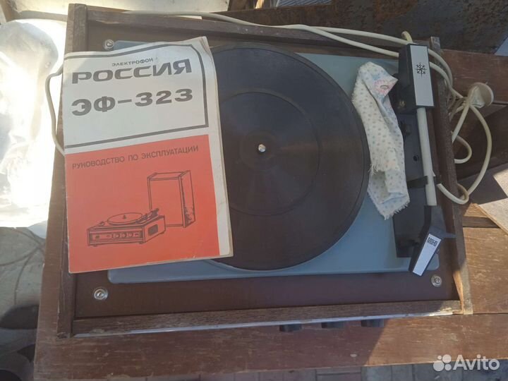 Электрофон россия 323