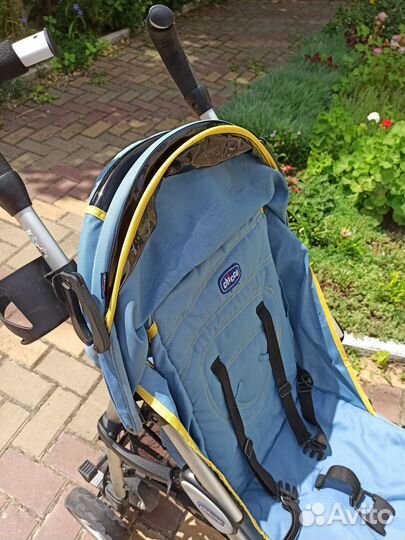 Коляска прогулочная Сhicco