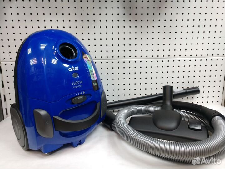 Пылесос с пылесборником Artel VCB 0316