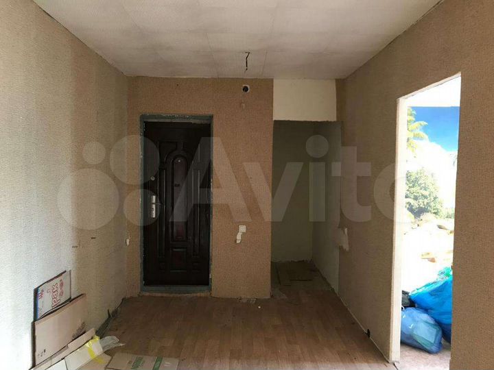 2-к. квартира, 80 м², 4/6 эт.