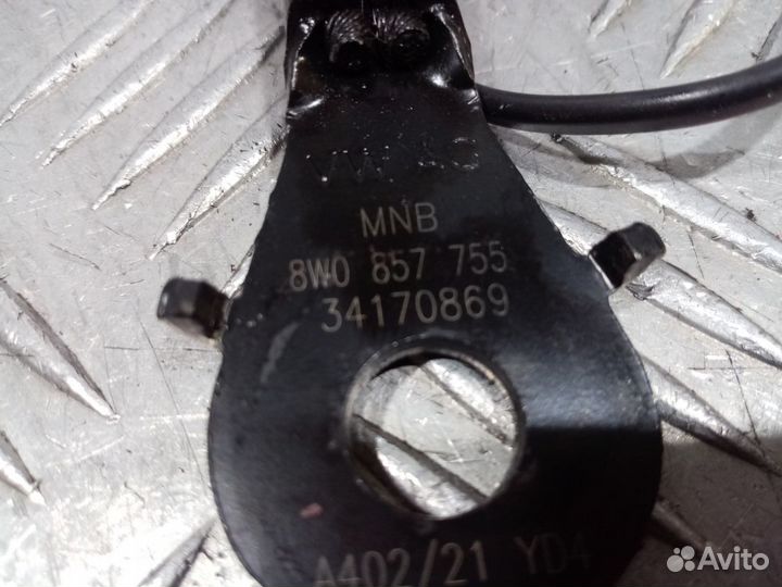 Б/У Ответная часть ремня безопасности перед#001