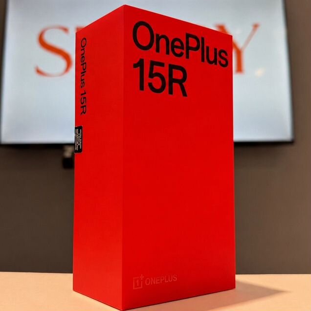 OnePlus 15R, 12/256 ГБ