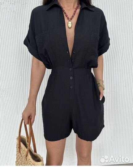 Комбинезон с шортами