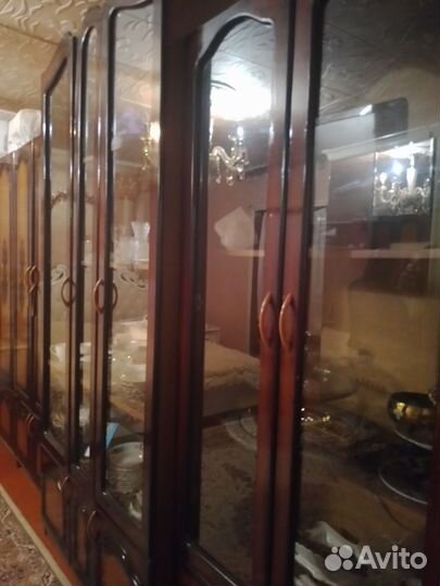 Стенка в гостиную