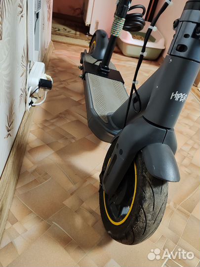 Электросамокат hiper triumph M100