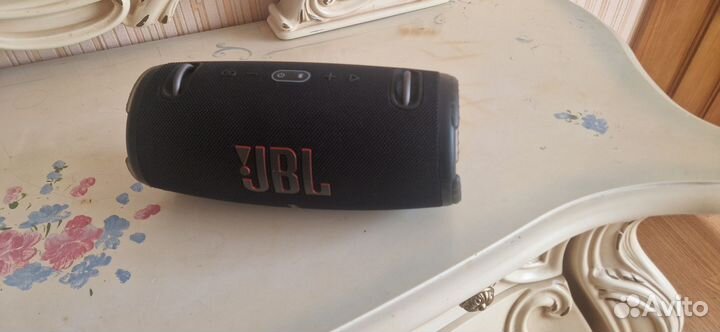 Колонка jbl xtreme 3