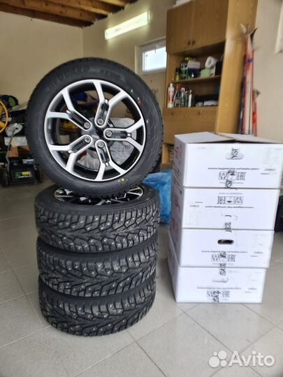 Продам комлект зимних колес