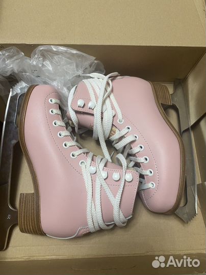 Коньки фигурные