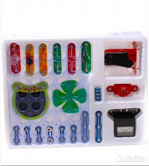 Детский развивающий конструктор