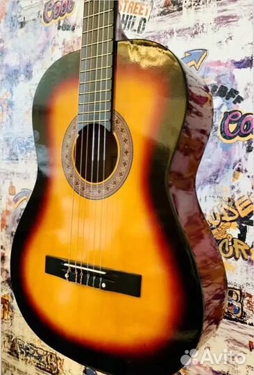 Классическая гитара новая