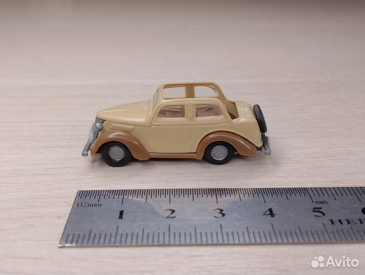 A29.2) Ford Eifel (1935-1940) Landole бежевая