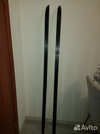 Беговые лыжи