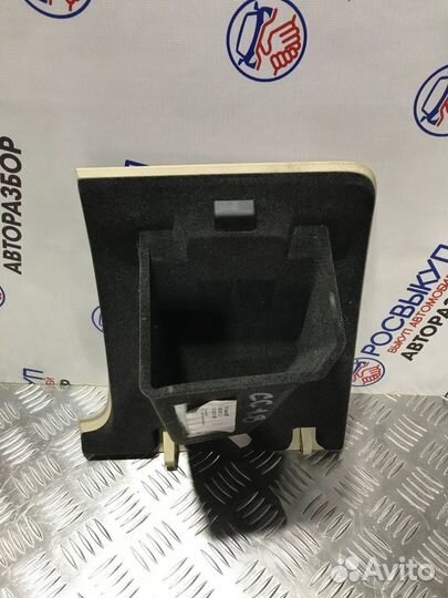 Бардачок водителя Volkswagen Passat CC