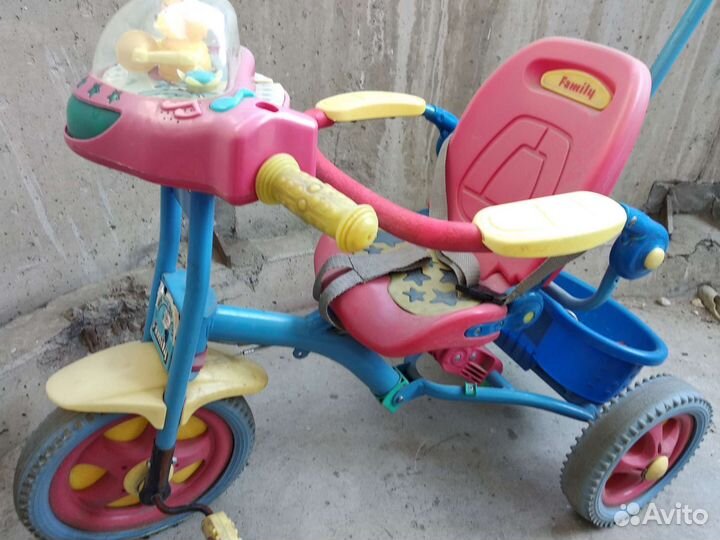 Трехколесный велосипед детский