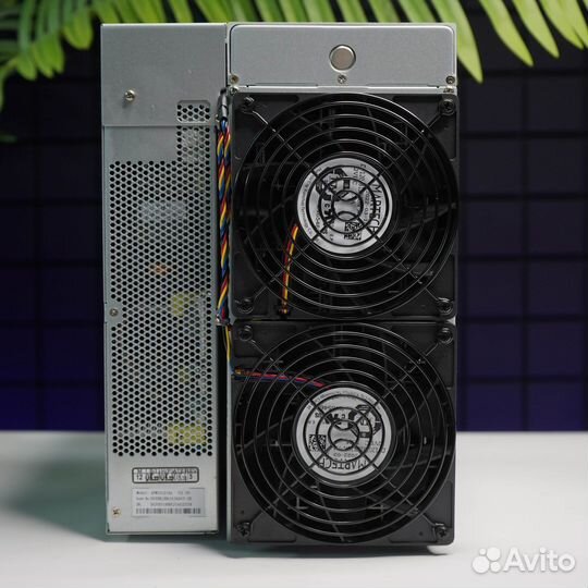Майнер Antminer S19 90t