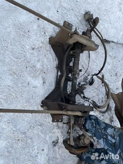 Volkswagen transporter t4 передний подрамник