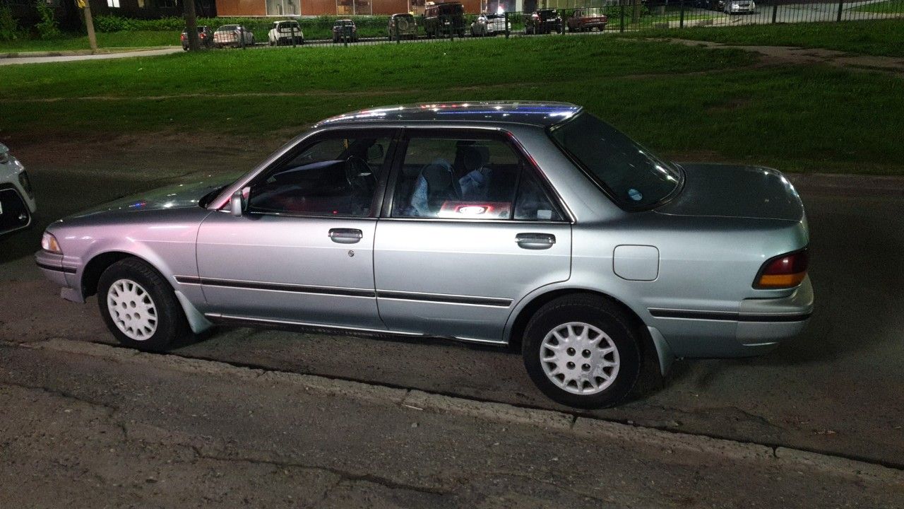 Toyota Carina: фото владельца