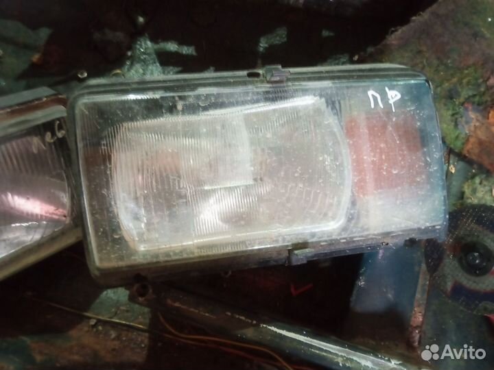 Фара правая 2107