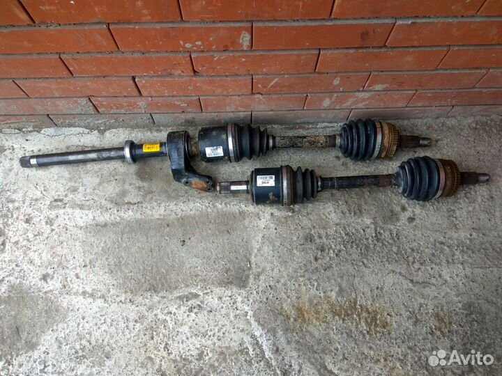 Привод левый Ssang Yong Actyon New