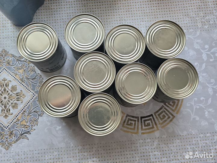 Жестяная банка для консервирования