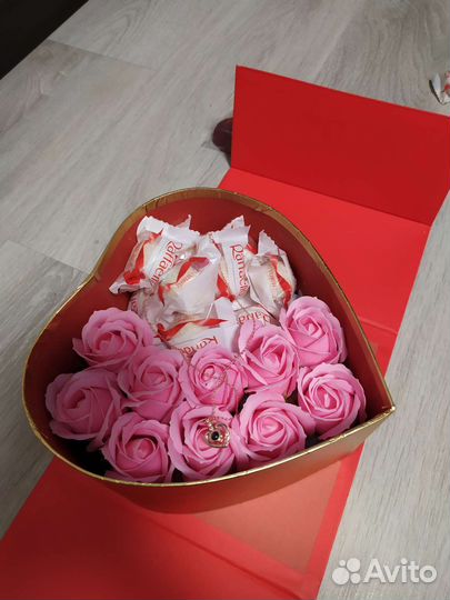 Подарок девушки