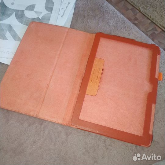 Чехол на планшет