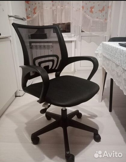 Компьютерное кресло