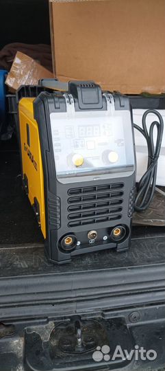 Сварочный аппарат новый полуавтомат
