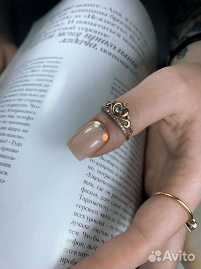 Маникюр и педикюр