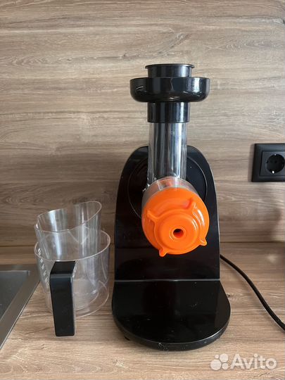 Соковыжималка kitfort шнековая