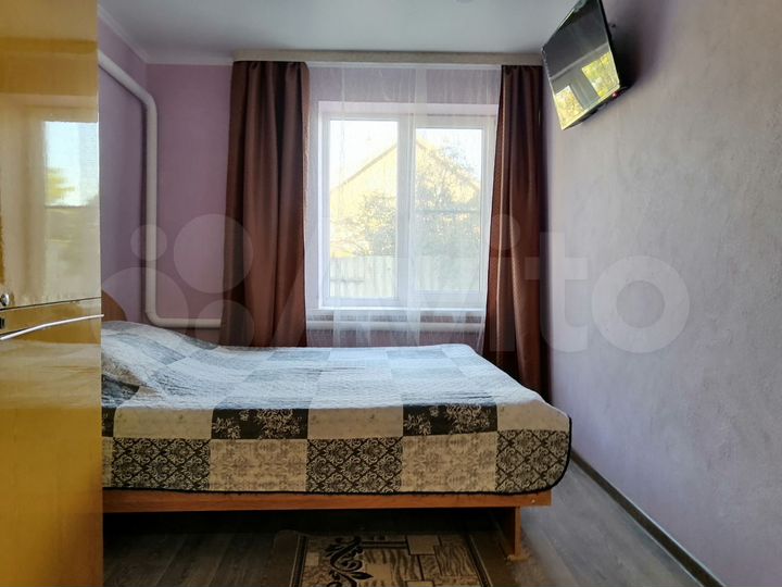 3-к. квартира, 85 м², 1/1 эт.