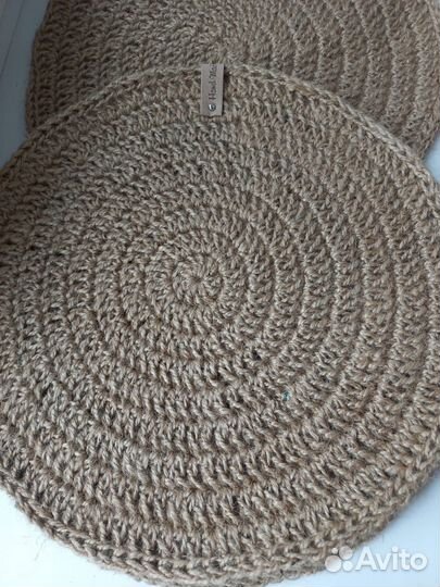 Салфетки из джута. Ручная работа