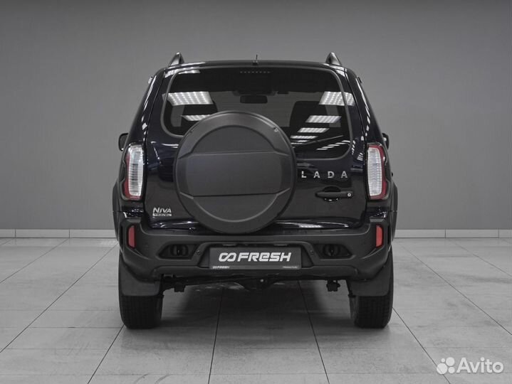 ВАЗ Niva Travel 1.7 МТ, 2023, 17 818 км