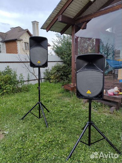 Behringer Eurolive B115D комплект 2шт