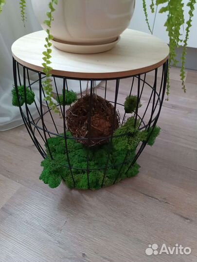 Подставка для цветов или стол