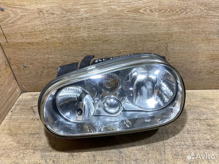 Фара передняя левая Volkswagen Golf 4 141814